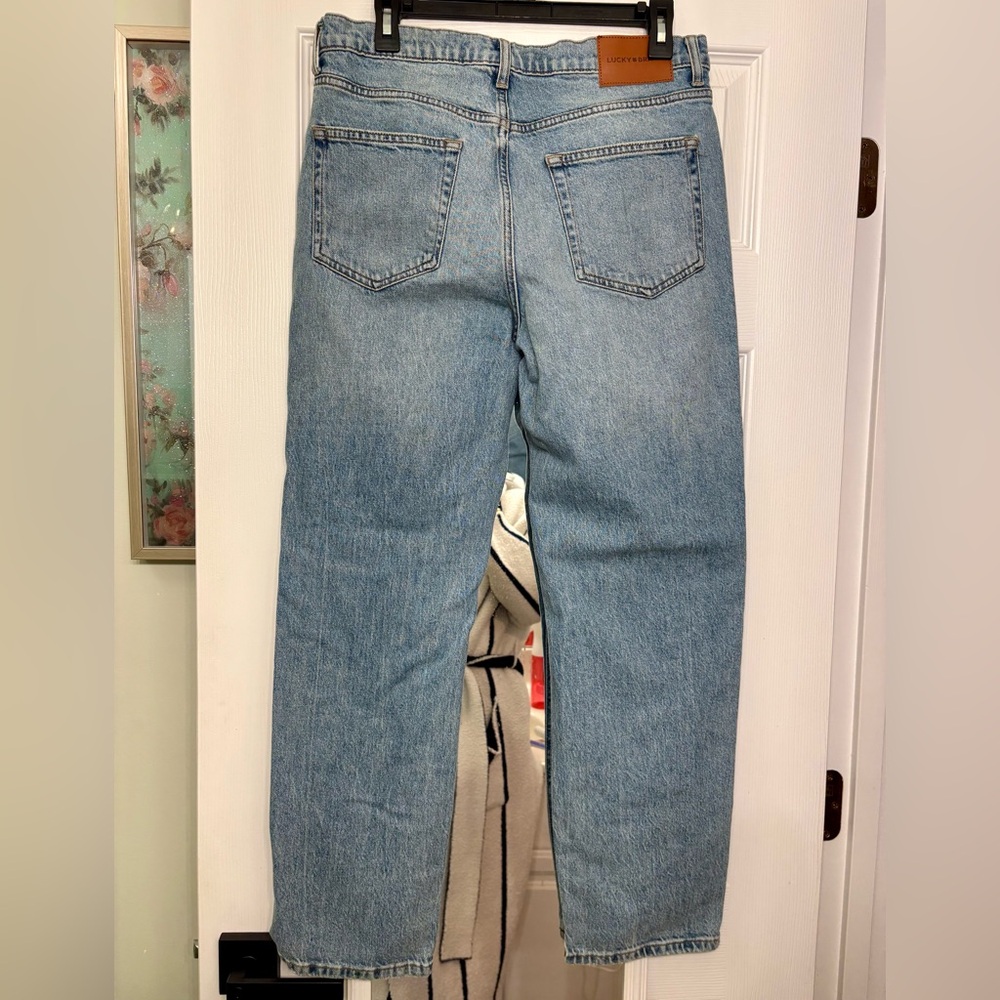 Lucky Brand Light Wash Distressed Straight-Leg Jeans - Picture 5 of 10
